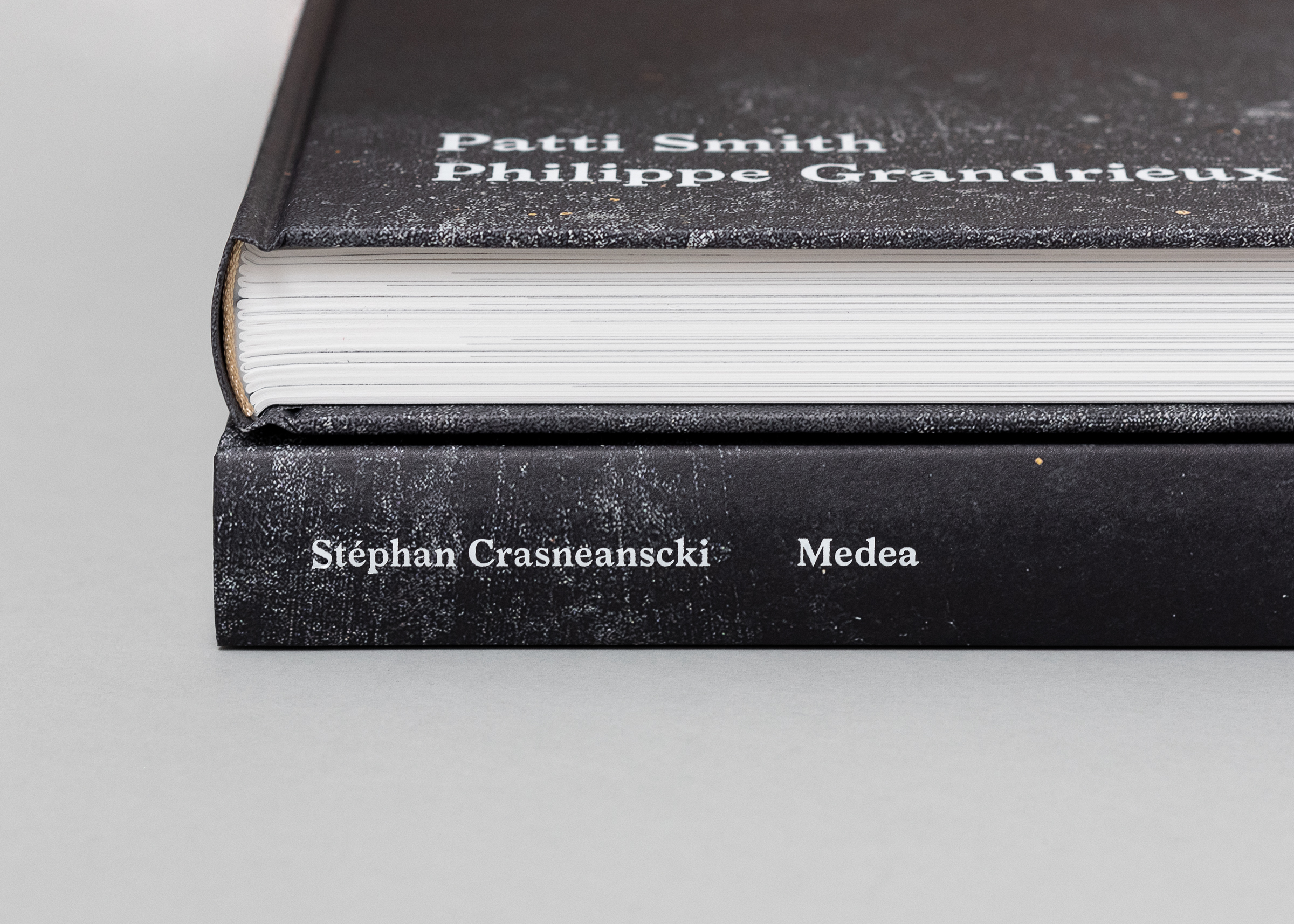Stéphan Crasneanscki — Medea — Book